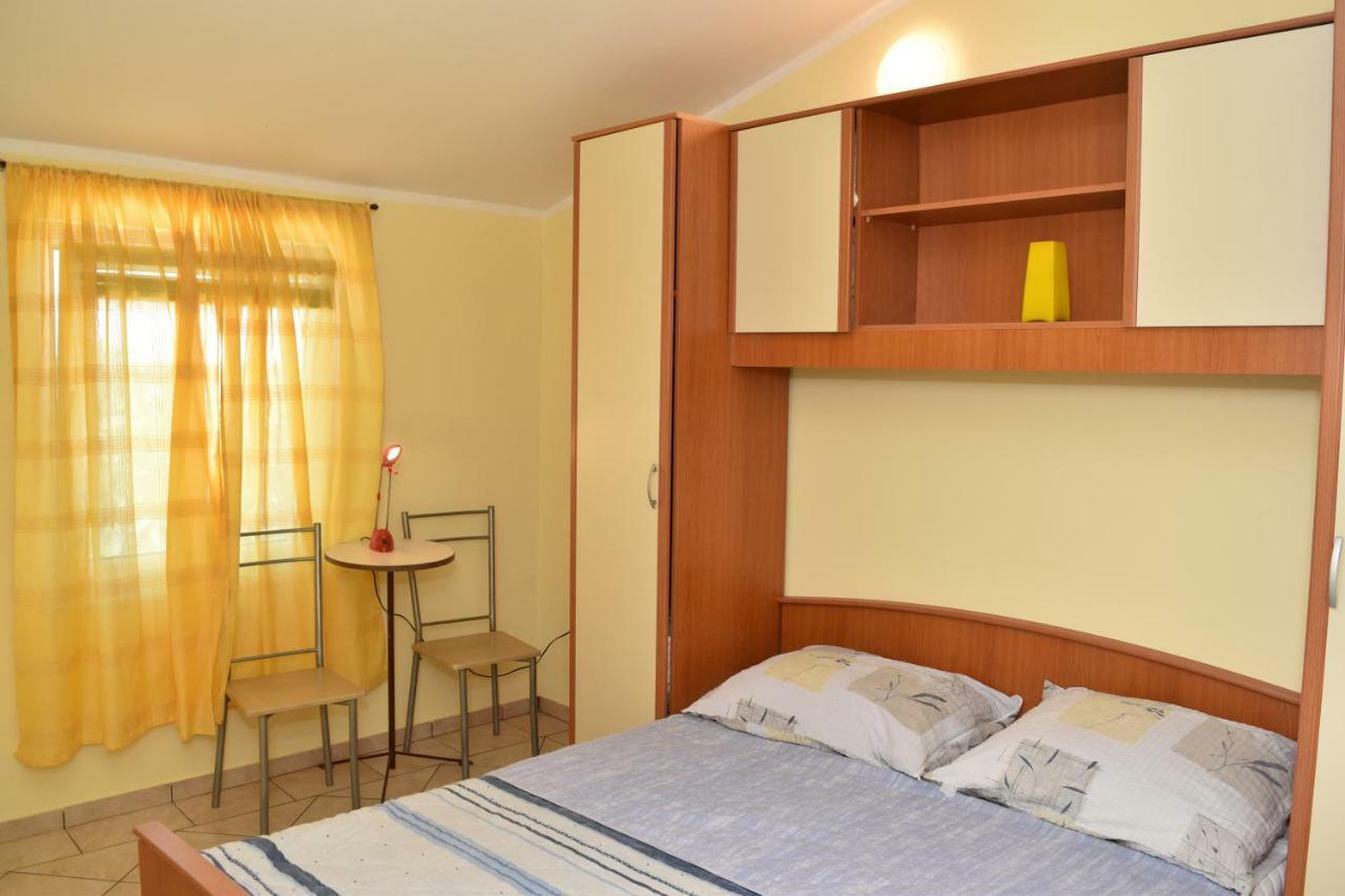 Apartmani Lun Vir Kültér fotó