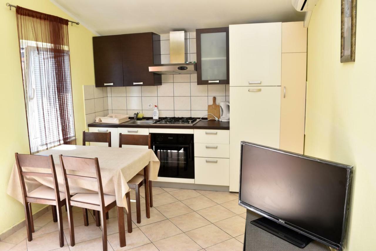 Apartmani Lun Vir Kültér fotó
